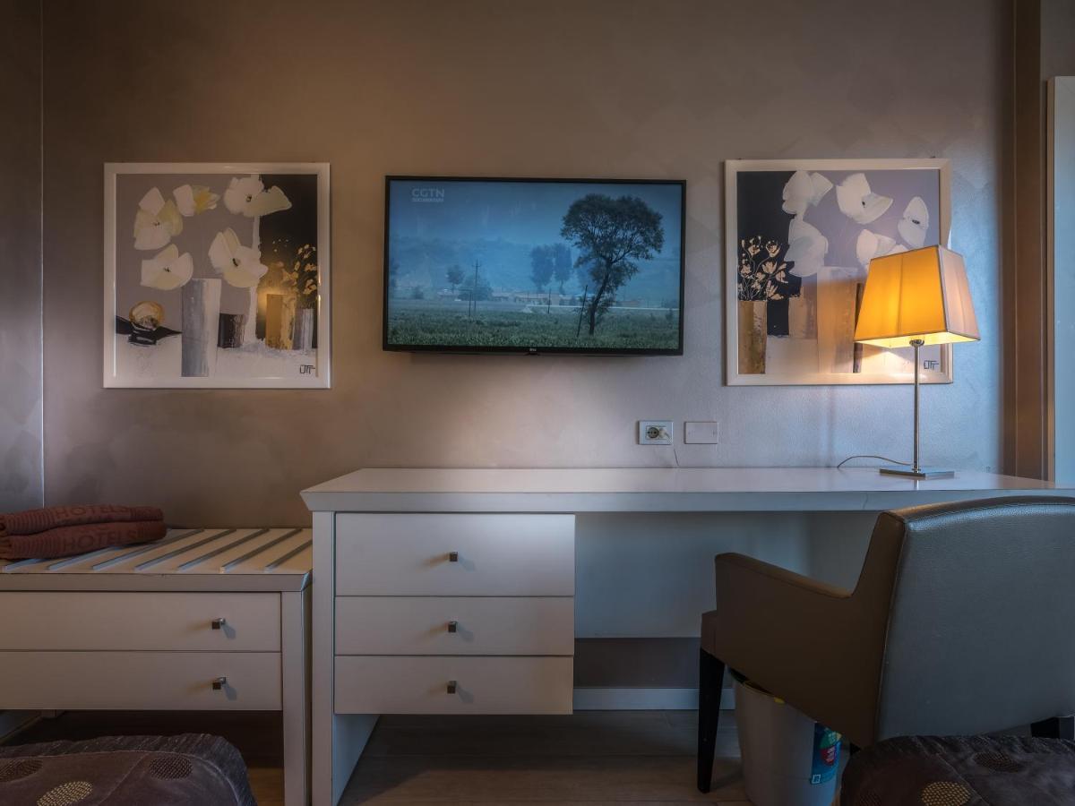 Parc Hotel Gritti Bardolino Eksteriør bilde